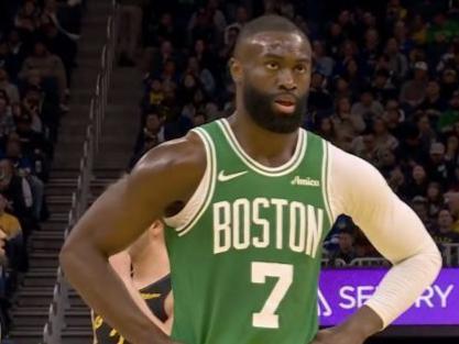 开云新版-科塔27分凯尔特人战胜76人，塔图姆没有复出绿军依旧恐怖